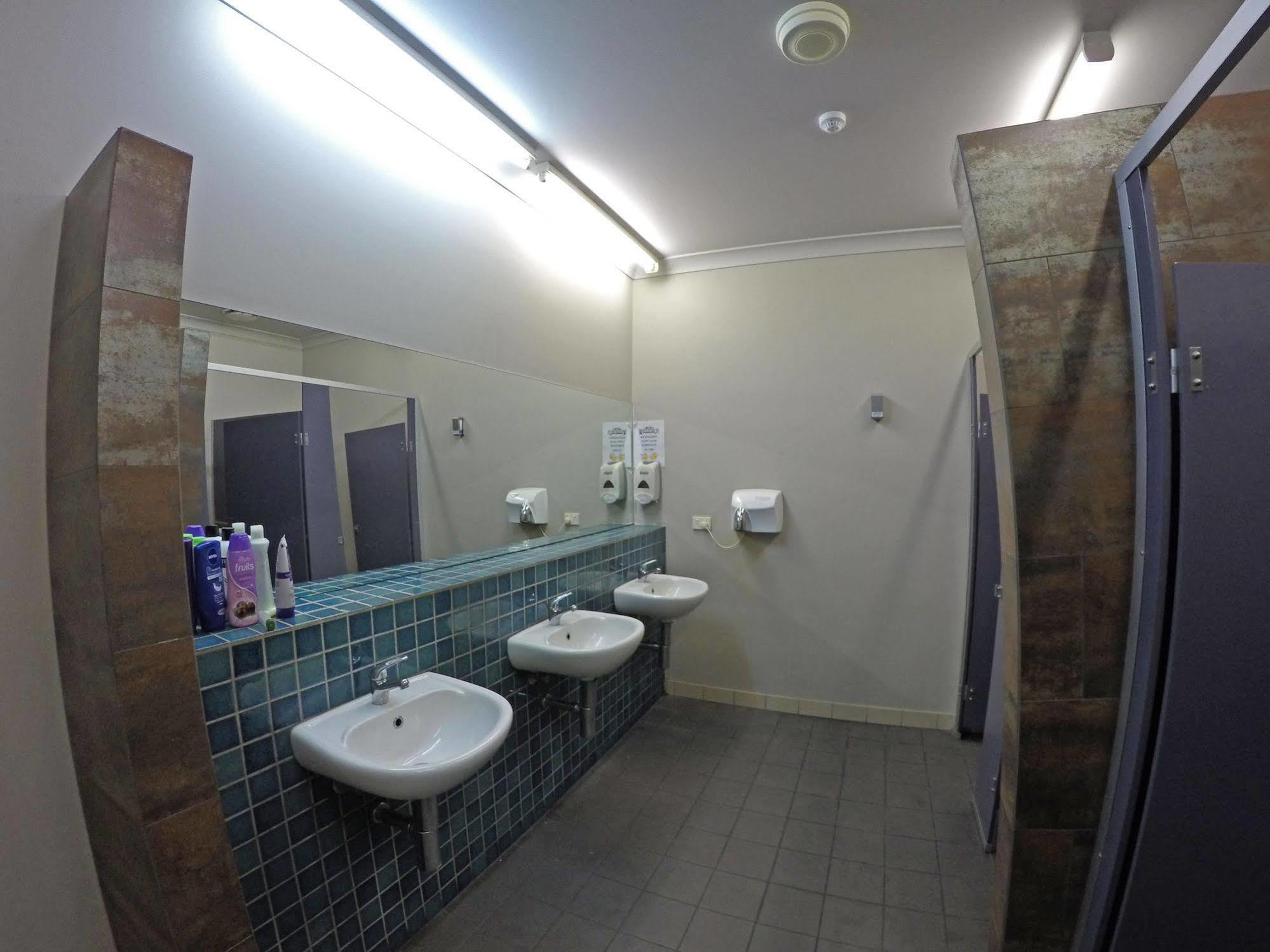 Global Backpackers Port Douglas Esterno foto