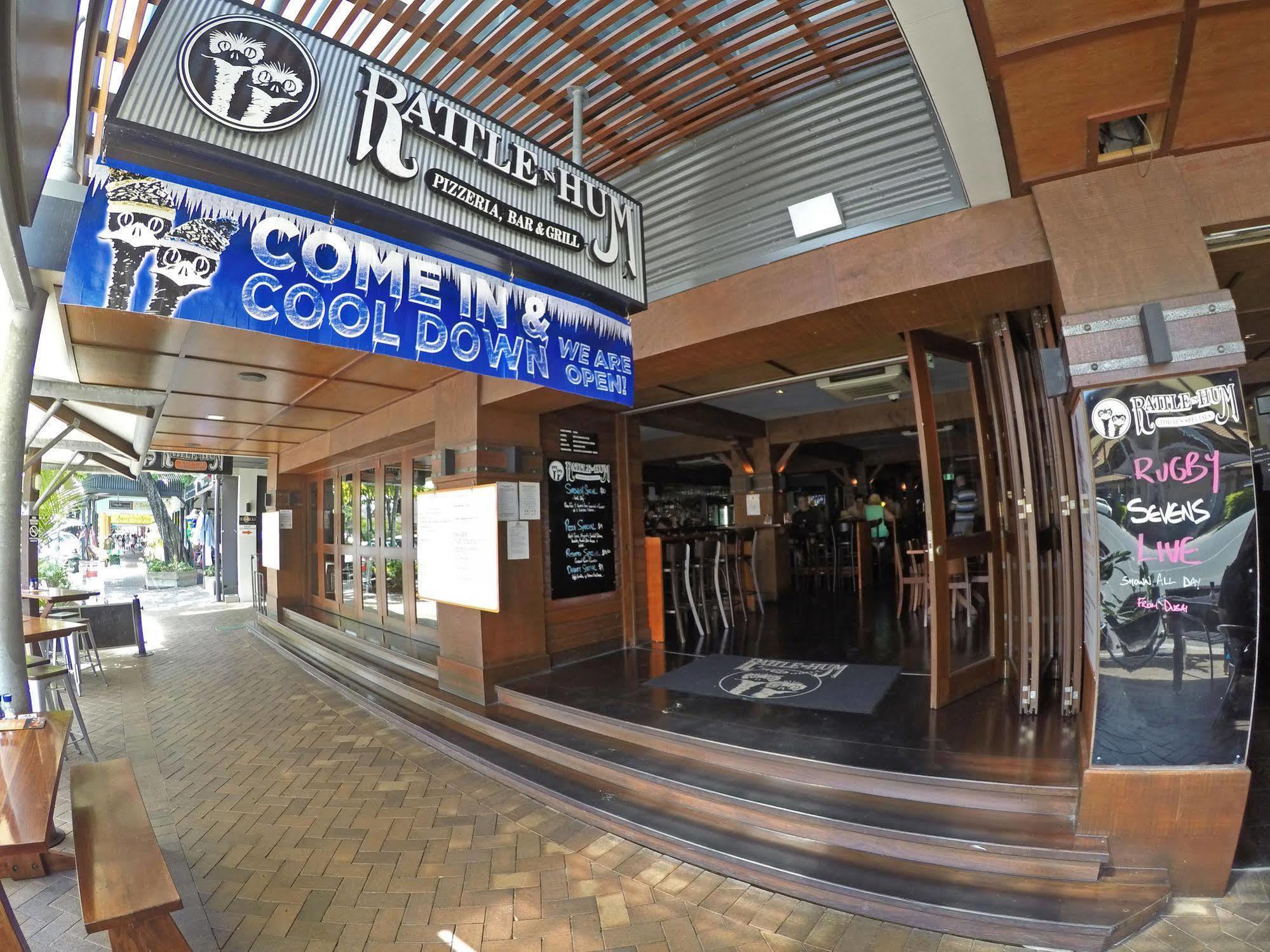 Global Backpackers Port Douglas Esterno foto